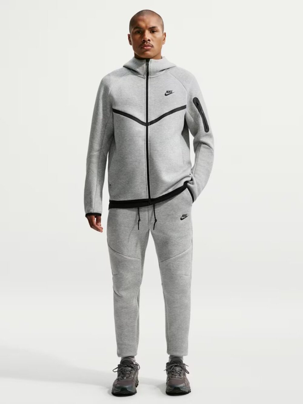 Nike Tech Fleece Tracksuit Grey, Men's Size Small (NWT)